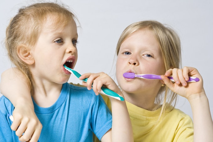 teeth-brush-kids